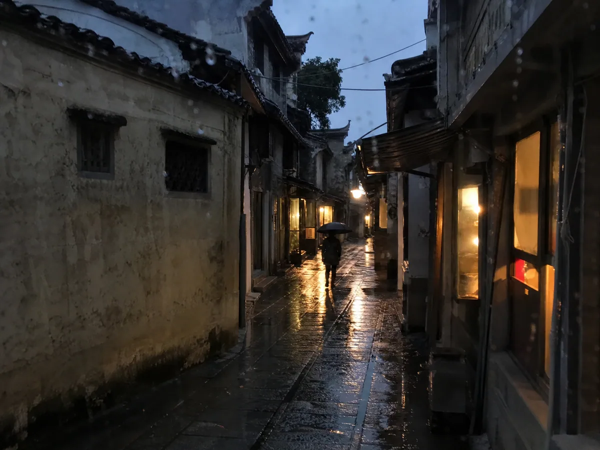 街拍组14号：黄昏路口的那一作品图3·每日大赛参赛作品